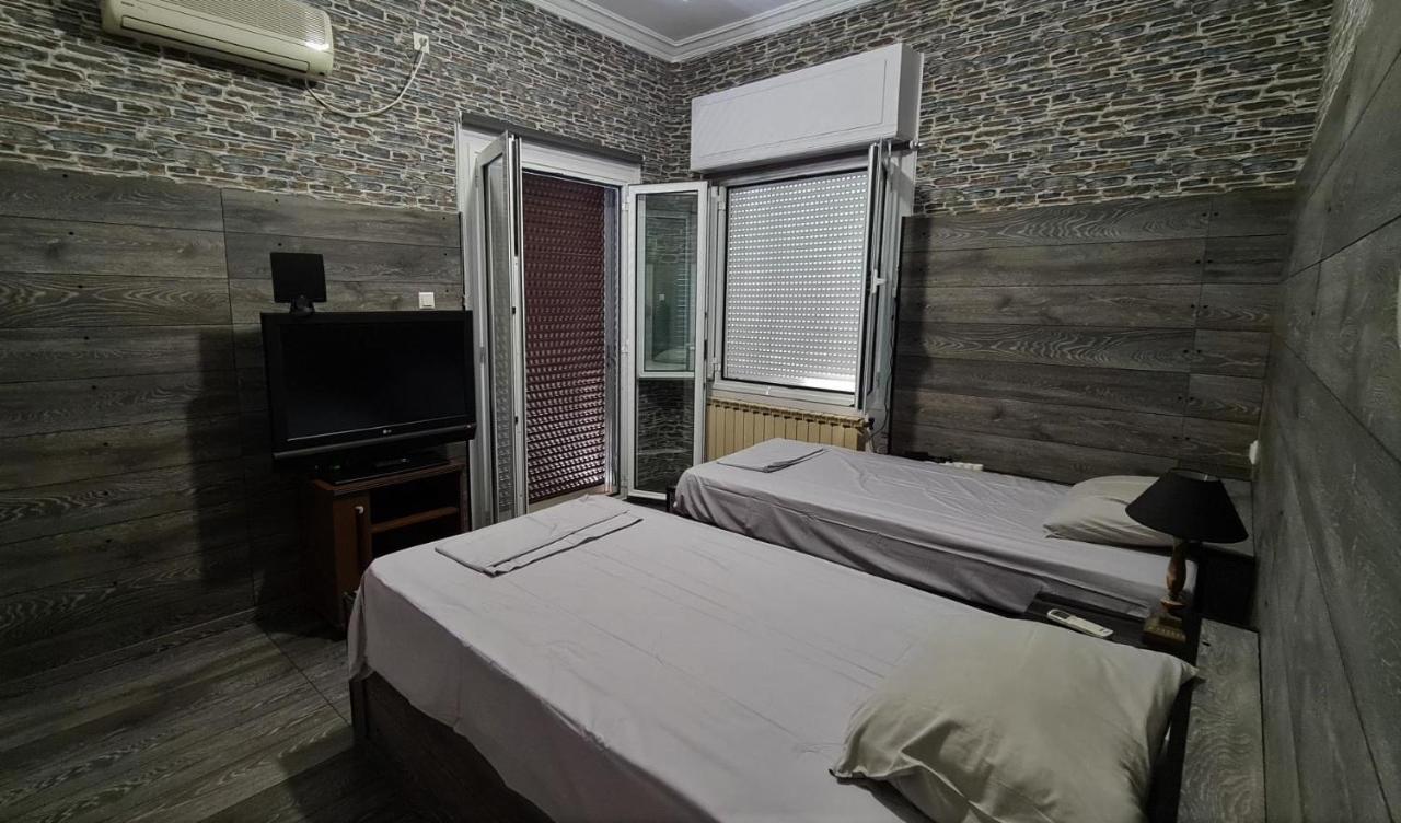 Zefyros Super Cool Apartments Next To Alimos Riviera Atene Esterno foto
