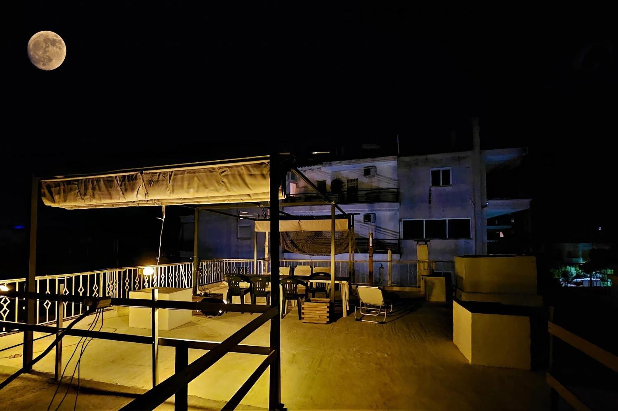 Zefyros Super Cool Apartments Next To Alimos Riviera Atene Esterno foto