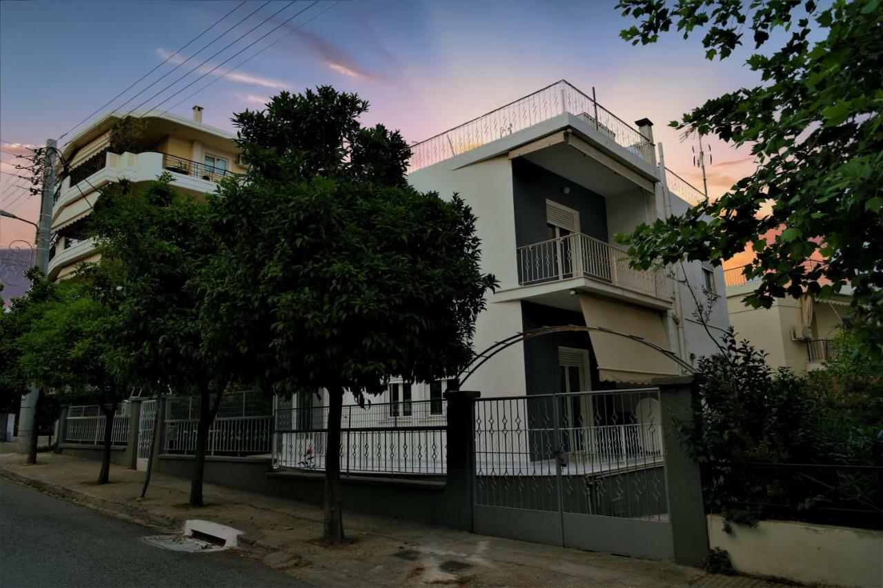 Zefyros Super Cool Apartments Next To Alimos Riviera Atene Esterno foto
