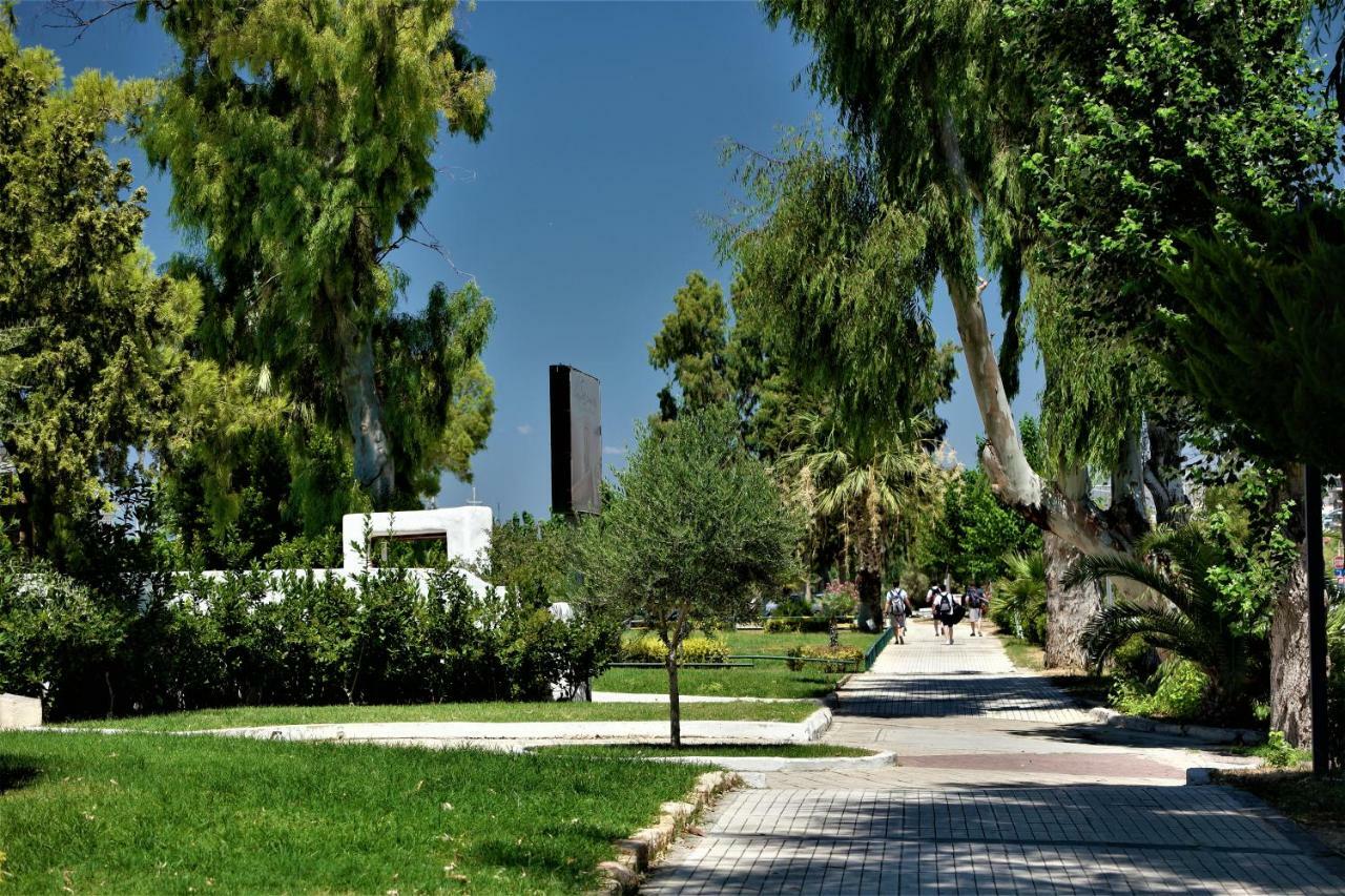 Zefyros Super Cool Apartments Next To Alimos Riviera Atene Esterno foto